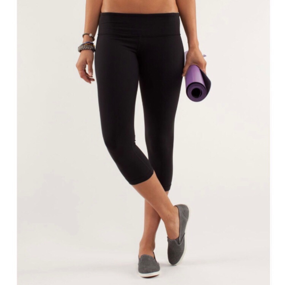 Lululemon wunder under black crop leggings